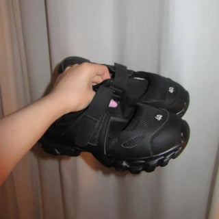 Ugly platform sneakers