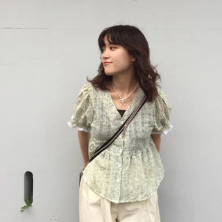 Pearl ribbon necklace