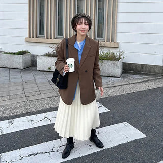 Knitted pleated skirt