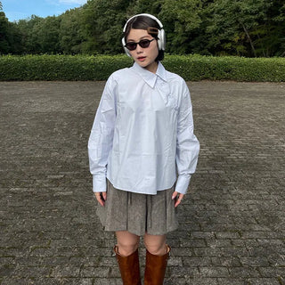 Cross-button blouse