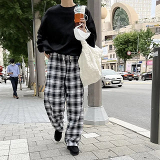 Checked wide easy pants