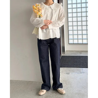 Frill collar blouse