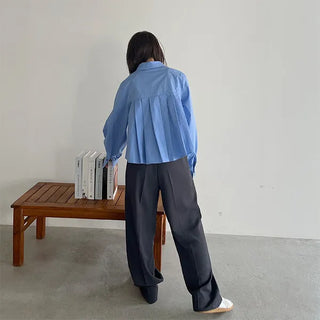 Back pleated blouse