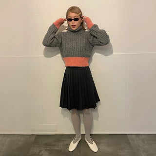 Ribbed two-tone turtleneck knit
