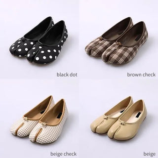 Tabi flat shoes