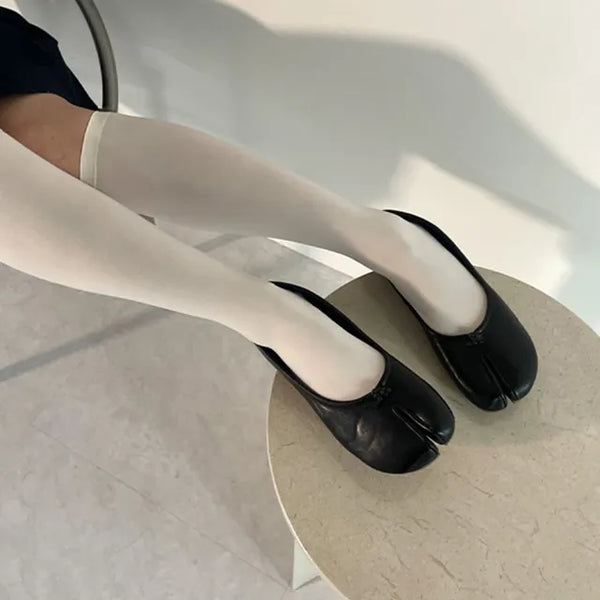 Tabi flat shoes