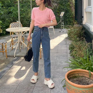 Colored round short-sleeved knit