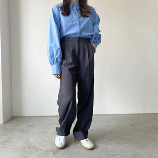 Back pleated blouse