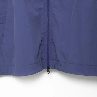 Hooded windbreaker