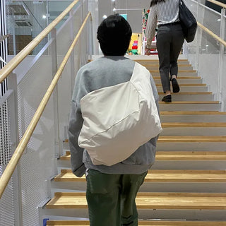 Easy shoulder bag