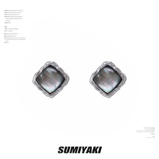 cat eye earrings