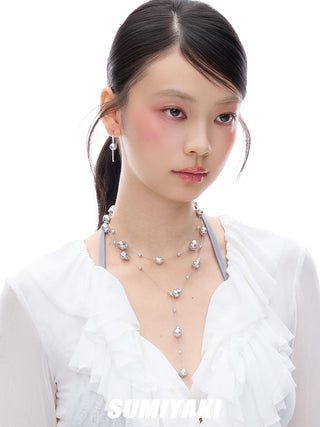 broken pearl necklace