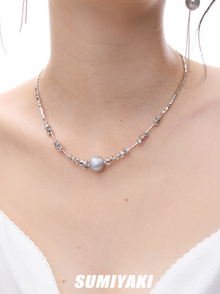 silver pearl necklace