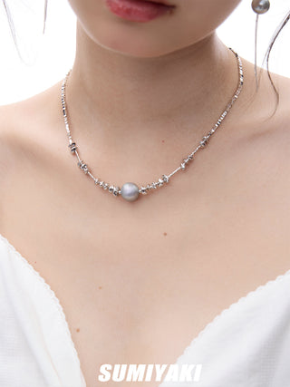 silver pearl necklace