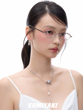 pearl stud earrings