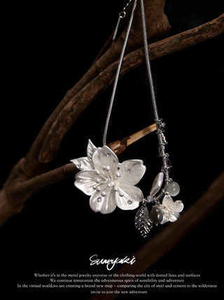 sakura tassel collar