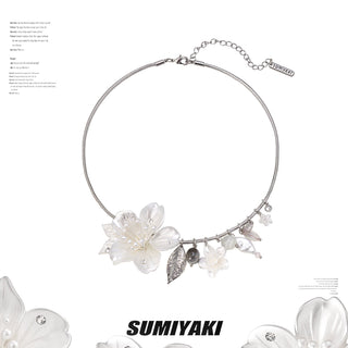 sakura tassel collar
