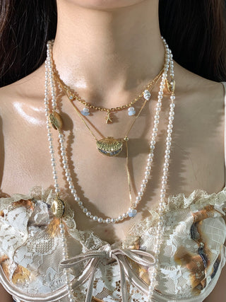 gold shell necklace