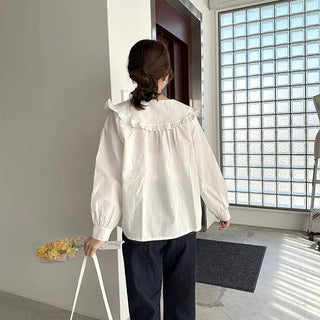 Frill collar blouse
