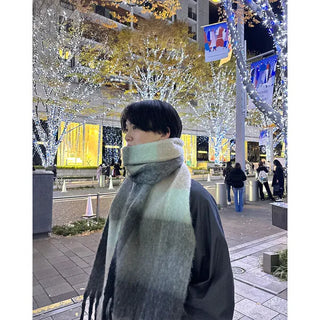 Checkered Big Scarf