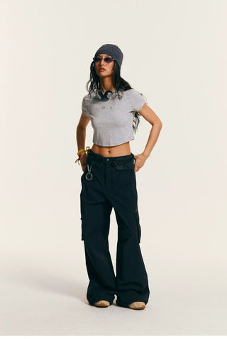 [Monterest] Cutout Embroidery Slim Fit Crop Tee