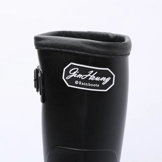 Simple belt medium rain boots