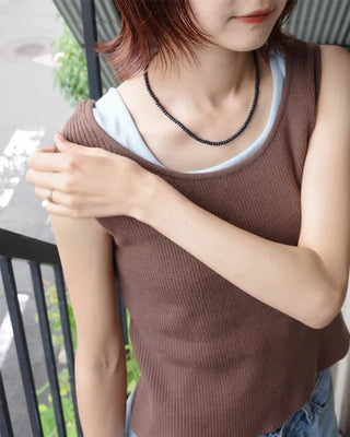 Two-tone layered sleeveless top