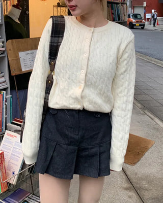 Twisted Round Cardigan