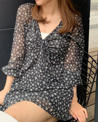 2-Way Heart Neck String Bust Flower Mini Dress