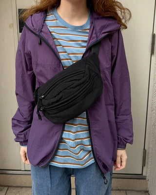 Simple shoulder bag