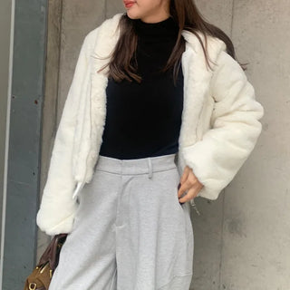 Fur cropped hooded zip-up