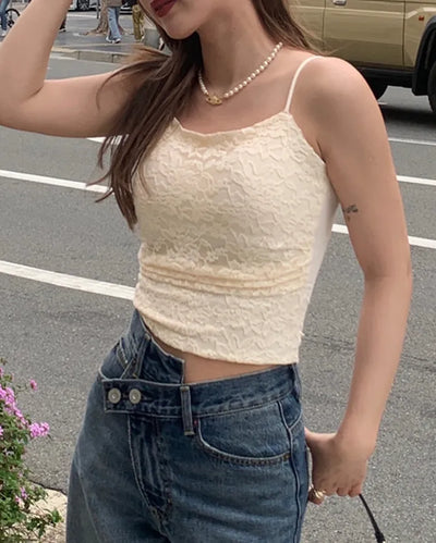 Camisole with lace pads