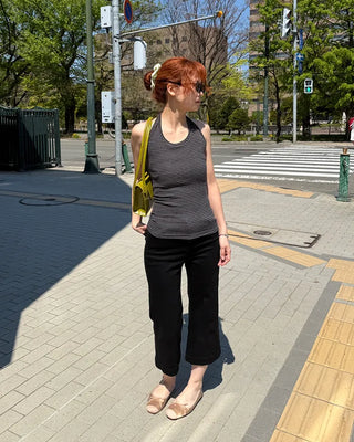 Low-rise capri pants