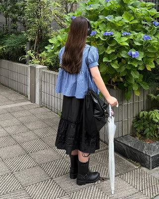 Round collar short-sleeved blouse