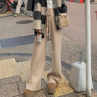 Wide-leg knit pants with elastic waistband