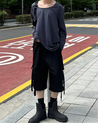 U-neck long-sleeved T-shirt
