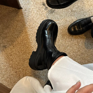Slit-line platform boots