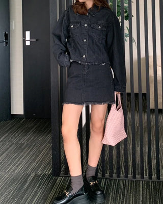 Cut denim mini skirt