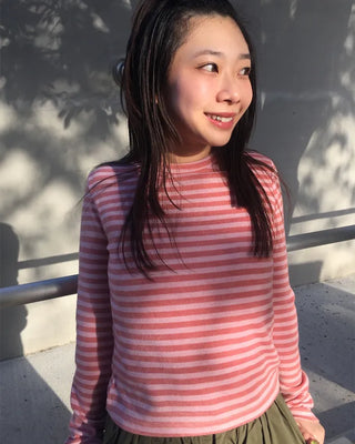 Round piping neck striped knit
