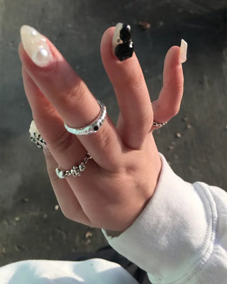 Cubic Point Silver Coloring