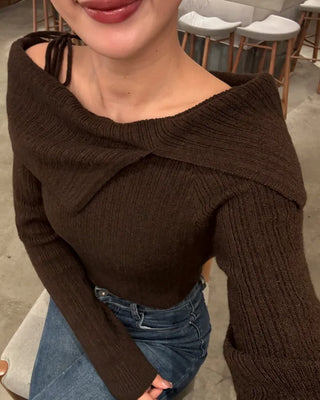 Ribbon strap off-shoulder knit