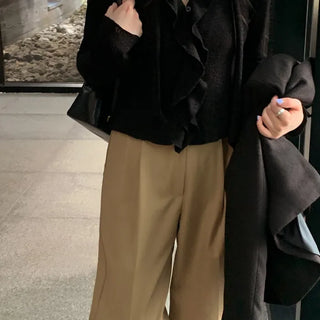 Pleated slacks