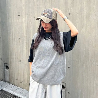 Oversized V-neck vest