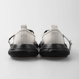 Ribbon strap sneakers