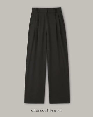 Leg-lengthening pintuck wide slacks