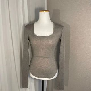 U-Line Square Neck Side-Rolled Long Sleeve Slim Fit