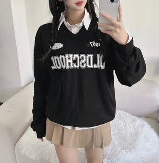 Unisex Old School Lettering V-Neck Contrast Sweatshirt Terry