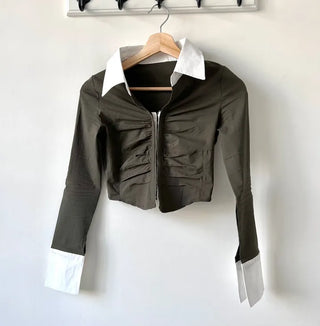 Crop long sleeve shirt shirred hook tee color