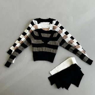 Striped V-neck muffler knitwear knit cropped set