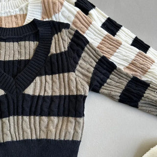 Striped V-neck muffler knitwear knit cropped set